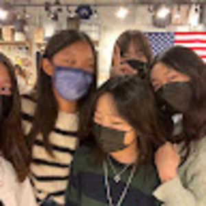 Meet your Posher, Vicky